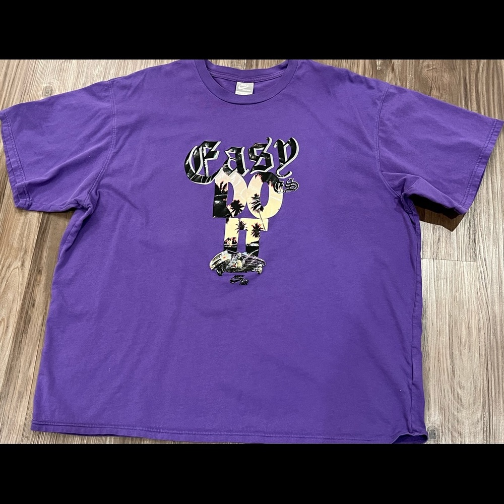 Nike Easy Do’s it Men’s T-shirt.